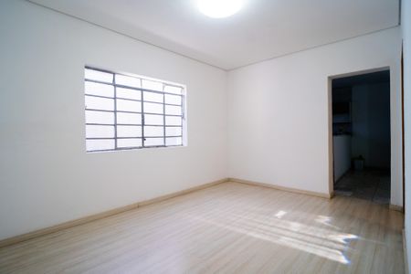 Sala de casa para alugar com 3 quartos, 190m² em Além Ponte, Sorocaba