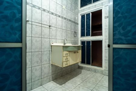 Casa para alugar com 190m², 3 quartos e 1 vaga Casa para alugar com 190m², 3 quartos e 1 vagaBanheiro