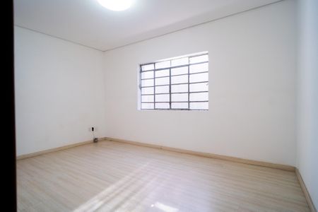 Sala de casa para alugar com 3 quartos, 190m² em Além Ponte, Sorocaba