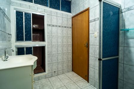 Casa para alugar com 190m², 3 quartos e 1 vaga Casa para alugar com 190m², 3 quartos e 1 vagaBanheiro