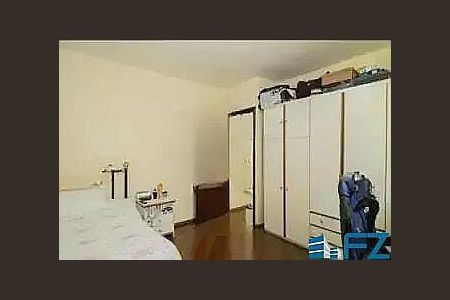 Casa à venda com 357m², 5 quartos e 5 vagas