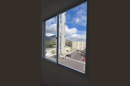 Vista de apartamento para alugar com 2 quartos, 43m² em Marapicu, Nova Iguaçu
