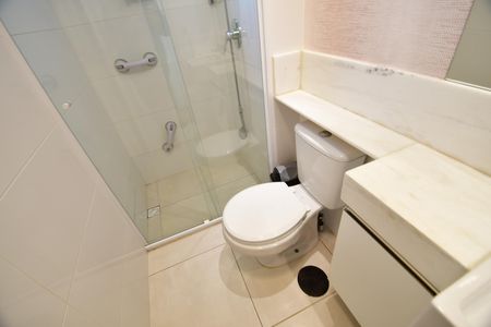 Banheiro de apartamento à venda com 3 quartos, 92m² em Residencial Vista Verde, Campinas