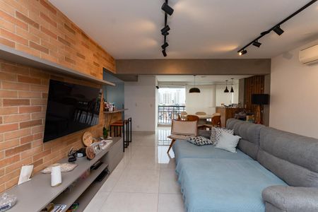 Sala de apartamento para alugar com 2 quartos, 88m² em Vila Romana, São Paulo
