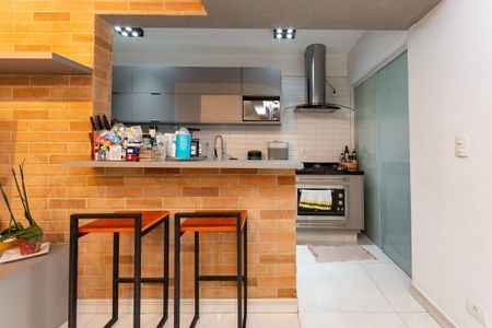 Cozinha Americana de apartamento para alugar com 2 quartos, 88m² em Vila Romana, São Paulo