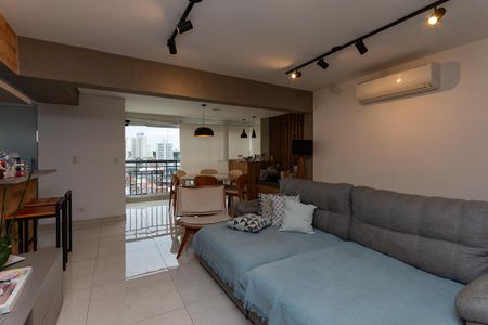 Sala de apartamento para alugar com 2 quartos, 88m² em Vila Romana, São Paulo