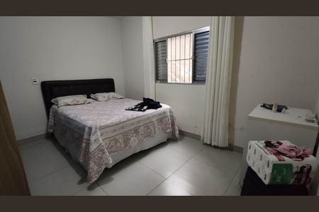 Casa para alugar com 100m², 2 quartos e 1 vaga Casa para alugar com 100m², 2 quartos e 1 vagaQuarto 1