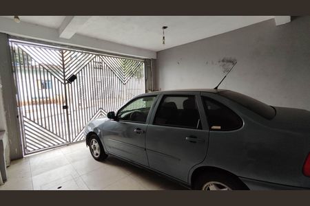 Garagem de casa para alugar com 2 quartos, 100m² em Vila Santa Margarida, Ferraz de Vasconcelos