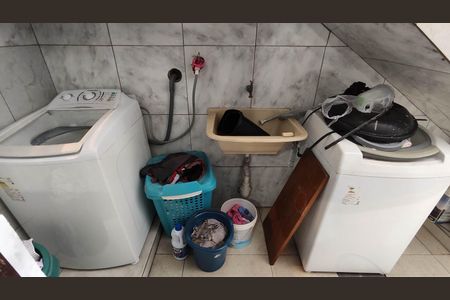Casa para alugar com 100m², 2 quartos e 1 vaga Casa para alugar com 100m², 2 quartos e 1 vagaÁrea de Serviço