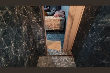Casa para alugar com 100m², 2 quartos e 1 vaga Casa para alugar com 100m², 2 quartos e 1 vagaBanheiro da Suíte