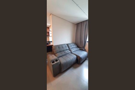 Sala de TV de apartamento para alugar com 2 quartos, 50m² em Metalúrgicos, Osasco