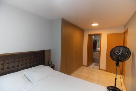 Apartamento à venda com 83m², 2 quartos e 1 vaga Apartamento à venda com 83m², 2 quartos e 1 vagaSuíte