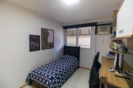 Apartamento à venda com 83m², 2 quartos e 1 vaga Apartamento à venda com 83m², 2 quartos e 1 vagaQuarto