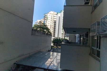 Apartamento à venda com 83m², 2 quartos e 1 vaga Apartamento à venda com 83m², 2 quartos e 1 vagaVista da Sala
