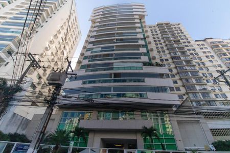 Apartamento à venda com 83m², 2 quartos e 1 vaga Apartamento à venda com 83m², 2 quartos e 1 vagaFachada