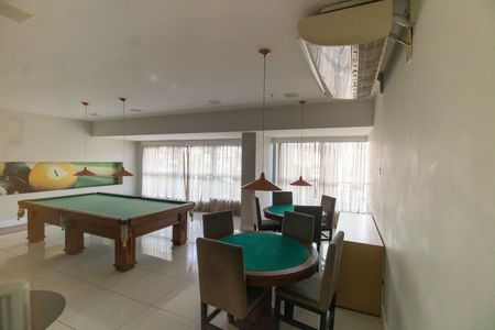 Apartamento à venda com 83m², 2 quartos e 1 vaga Apartamento à venda com 83m², 2 quartos e 1 vagaÁrea comum