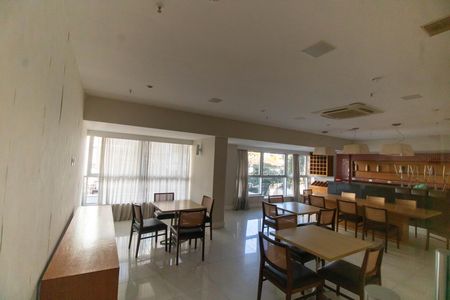Apartamento à venda com 83m², 2 quartos e 1 vaga Apartamento à venda com 83m², 2 quartos e 1 vagaÁrea comum