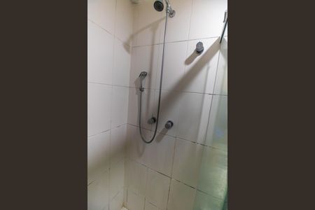 Apartamento à venda com 83m², 2 quartos e 1 vaga Apartamento à venda com 83m², 2 quartos e 1 vagaBanheiro Social