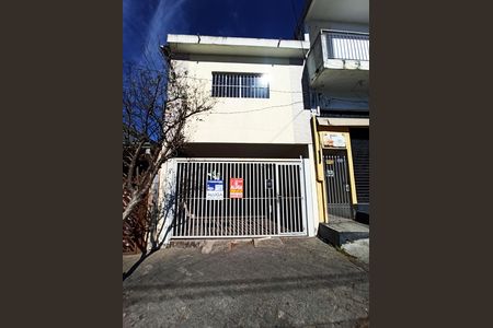 Casa para alugar com 90m², 1 quarto e 1 vaga Casa para alugar com 90m², 1 quarto e 1 vagaFachada