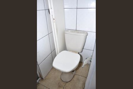 Casa para alugar com 90m², 1 quarto e 1 vaga Casa para alugar com 90m², 1 quarto e 1 vaga Banheiro social