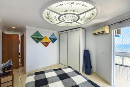 Suíte 1 de apartamento para alugar com 2 quartos, 90m² em Vilamar, Praia Grande
