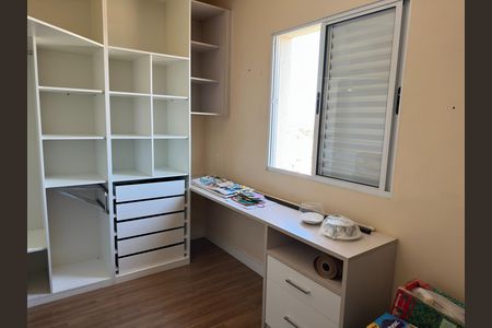 Apartamento para alugar com 74m², 3 quartos e 2 vagasCloset
