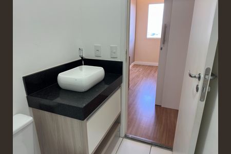 Apartamento para alugar com 74m², 3 quartos e 2 vagasBanheiro Corredor