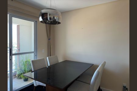 Apartamento para alugar com 74m², 3 quartos e 2 vagasSala