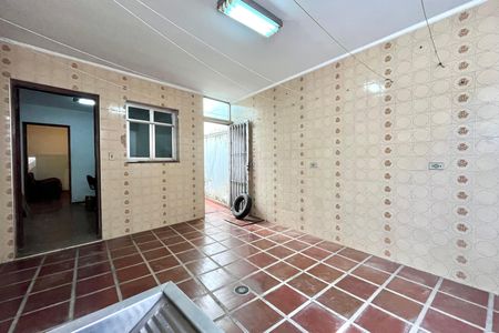 Casa à venda com 130m², 3 quartos e 2 vagas Casa à venda com 130m², 3 quartos e 2 vagasÁrea de Serviço