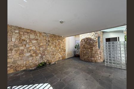Casa à venda com 3 quartos, 324m² em Jardim Textil, São Paulo