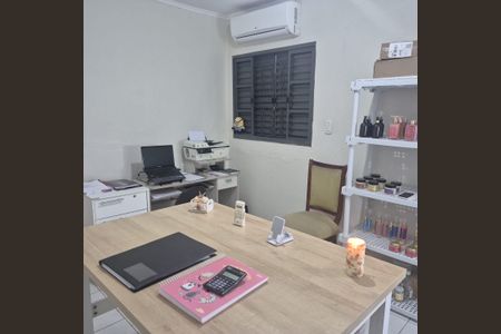 Casa à venda com 2 quartos, 99m² em Vila Castelo Branco, Campinas