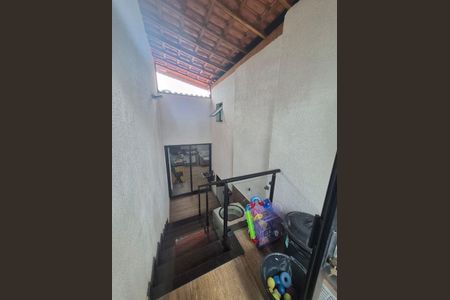Casa à venda com 3 quartos, 240m² em Anchieta, São Bernardo do Campo