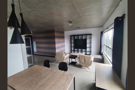 Apartamento à venda com 1 quarto, 70m² em Santo Amaro, São Paulo