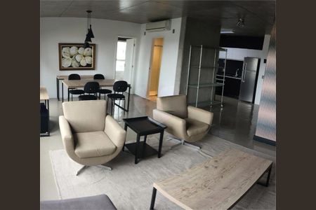 Apartamento à venda com 1 quarto, 70m² em Santo Amaro, São Paulo