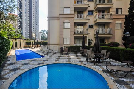 Piscina de apartamento para alugar com 1 quarto, 48m² em Panamby, São Paulo