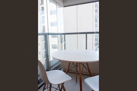 Apartamento para alugar com 48m², 1 quarto e 1 vaga Apartamento para alugar com 48m², 1 quarto e 1 vagaVaranda