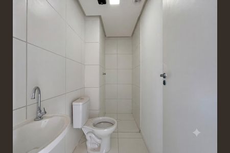 Banheiro  de apartamento à venda com 2 quartos, 34m² em Jardim São Luís, São Paulo