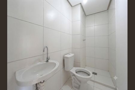 Apartamento para alugar com 34m², 2 quartos e sem vagaBanheiro 