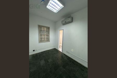 Apartamento à venda com 138m², 4 quartos e 1 vaga