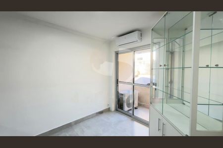 Apartamento à venda com 64m², 2 quartos e 1 vaga