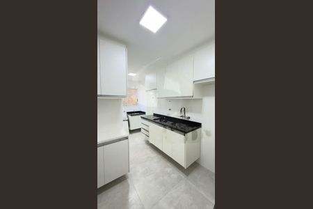 Apartamento à venda com 64m², 2 quartos e 1 vaga