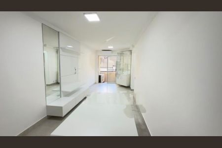 Apartamento à venda com 64m², 2 quartos e 1 vaga