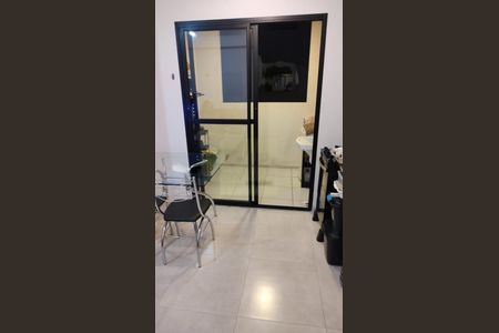 Apartamento à venda com 2 quartos, 44m² em Metalúrgicos, Osasco