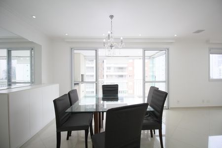 Apartamento para alugar com 87m², 2 quartos e 2 vagasSala de Jantar