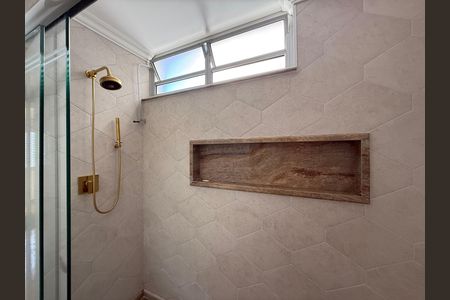 Apartamento à venda com 228m², 5 quartos e 2 vagas