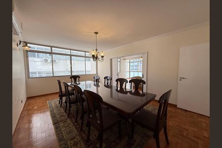 Apartamento à venda com 228m², 5 quartos e 2 vagas