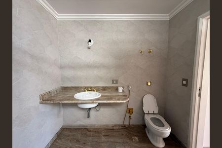 Apartamento à venda com 228m², 5 quartos e 2 vagas