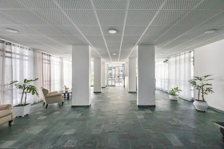 Apartamento à venda com 79m², 2 quartos e 1 vagaHall social