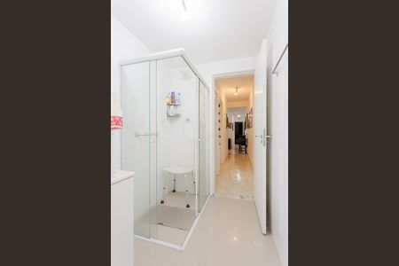 Apartamento à venda com 79m², 2 quartos e 1 vaga Apartamento à venda com 79m², 2 quartos e 1 vagaBanheiro