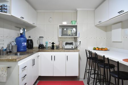 Cozinha de apartamento à venda com 2 quartos, 62m² em Planalto Paulista, São Paulo